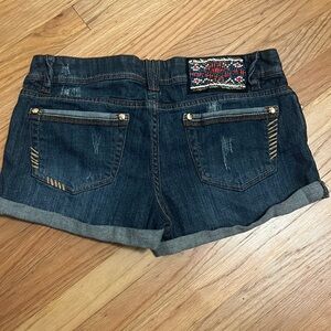 Baby phat shorts 🐈‍⬛🖤